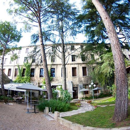 Auberge Du Pont Romain Sommieres Luaran gambar