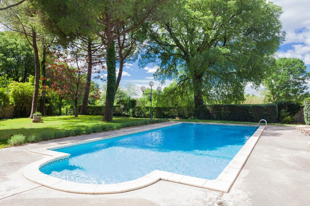 Auberge Du Pont Romain Sommieres Luaran gambar