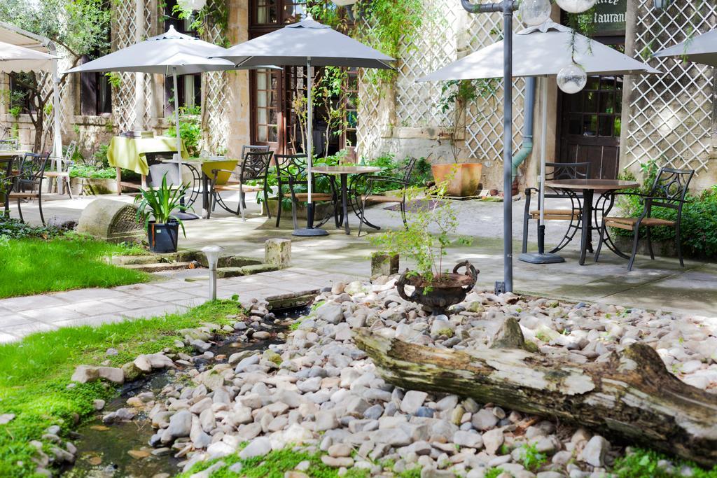 Auberge Du Pont Romain Sommieres Luaran gambar
